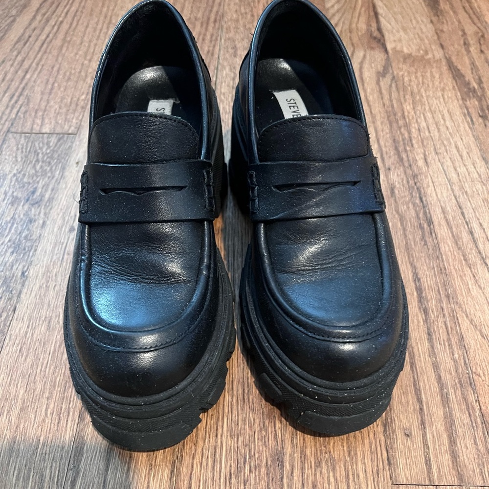 Steve Madden Lug soles